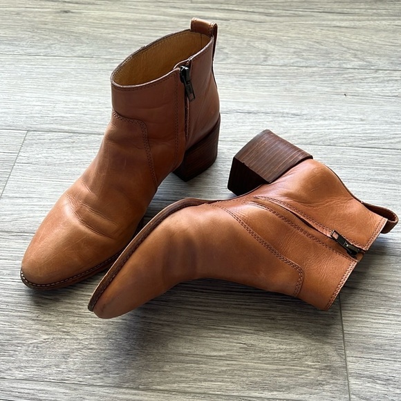 Madewell Leather Asher Boot in size 8.5 - Picture 2 of 13